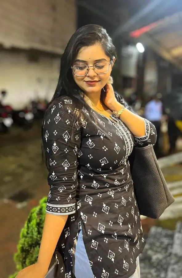 Air Hostess in Rishikesh